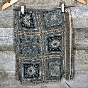 Talbots petites size 4 pure silk paisley 100% silk mini skort size 4